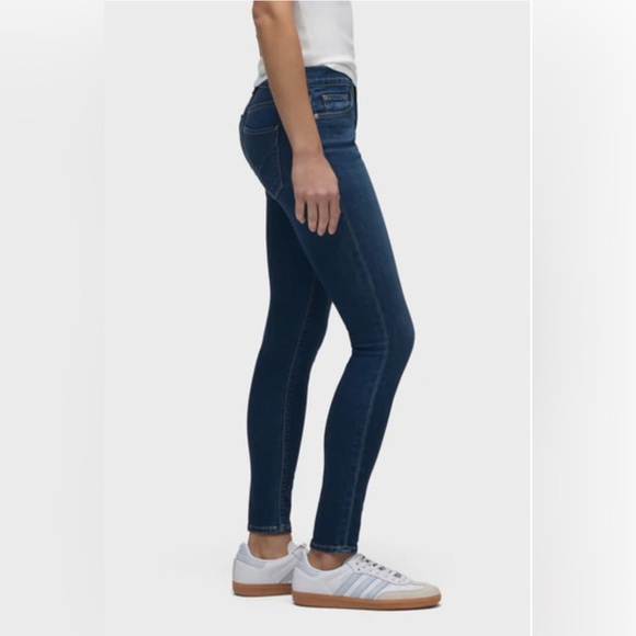 Hudson Women’s 26 Nico Mid-Rise Super Skinny Ankle Jeans in Dark Obsess - EUC! - Picture 2 of 13